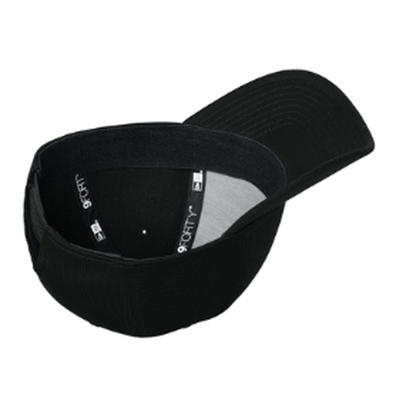 NEW CAPELLA New Era® Pivot Stretch Band Snapback Cap - Black