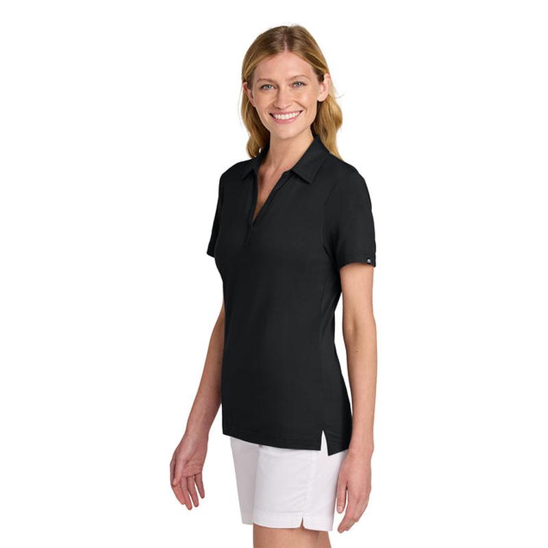 NEW CAPELLA TravisMathew Women’s Glenview Solid Polo - Black